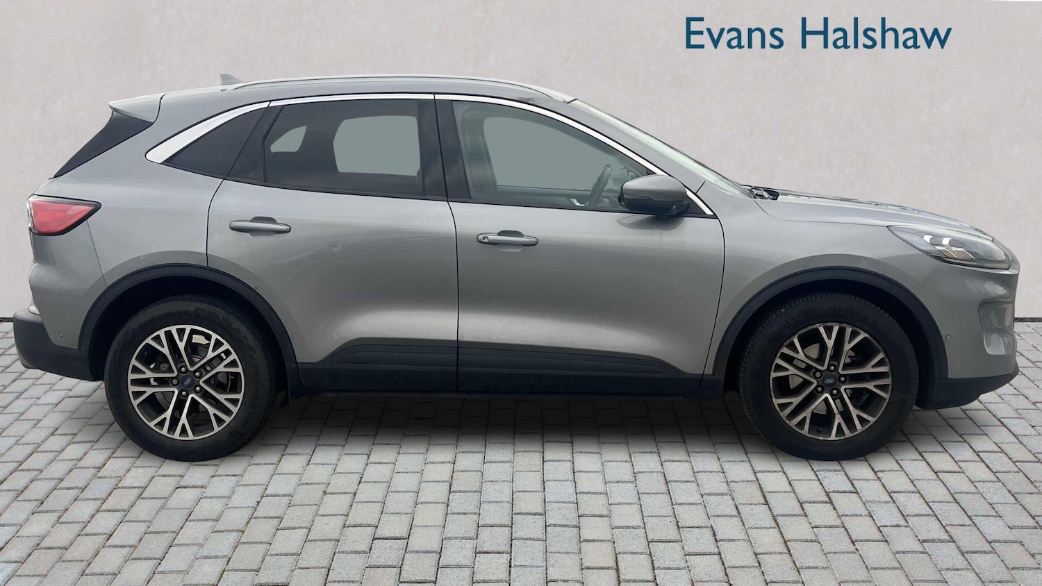 Used Ford Kuga 2023 for sale - 77373863: Photo 4