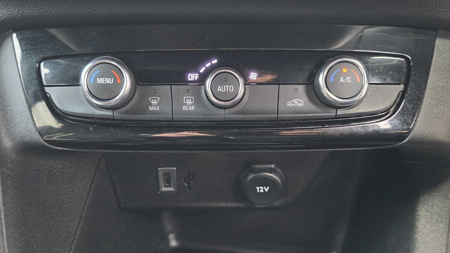 Used Vauxhall Corsa 2024 for sale - 76411204: Photo 11