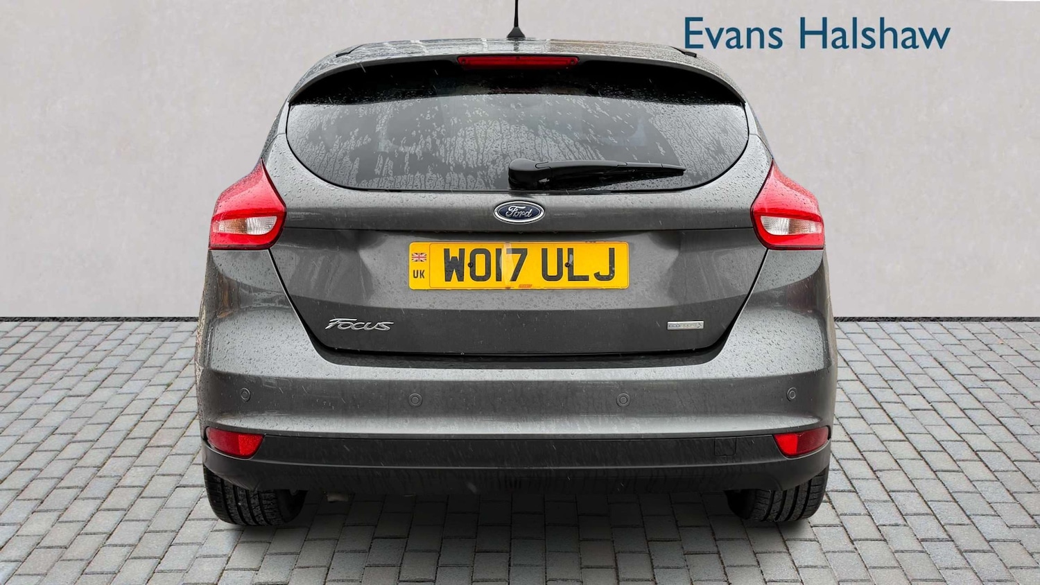 Used Ford Focus 2017 for sale - 77928826: Photo 4