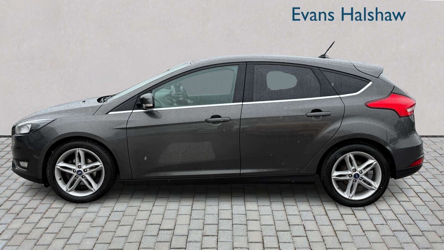 Used Ford Focus 2017 for sale - 77928826: Photo 5