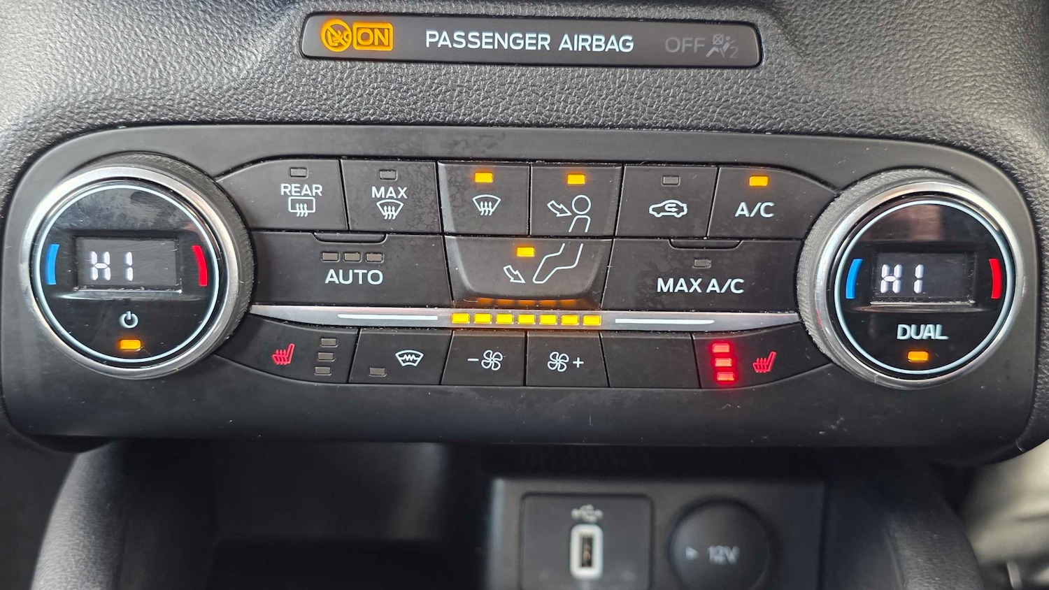 Used Ford Focus 2020 for sale - 77615475: Photo 13