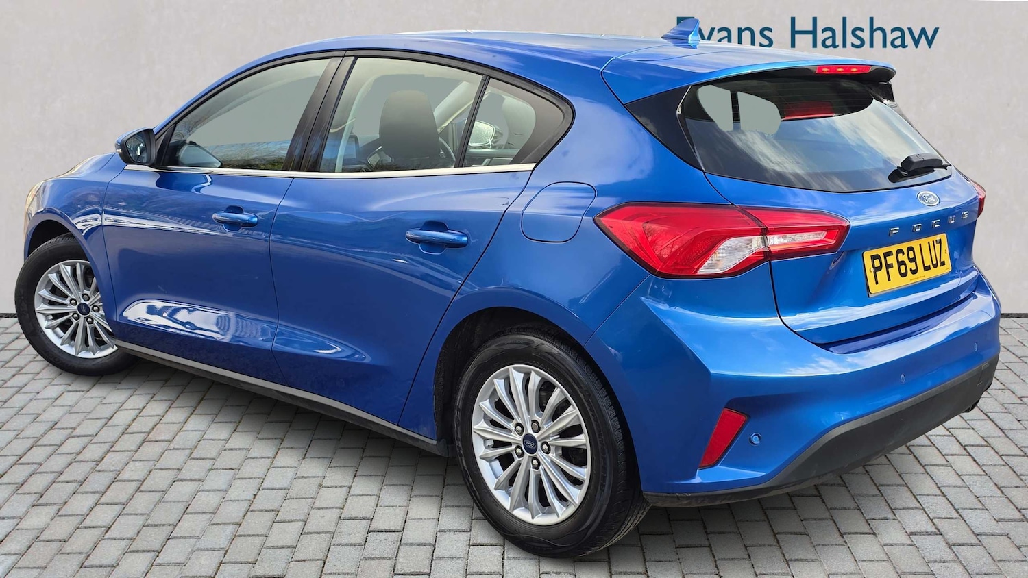 Used Ford Focus 2020 for sale - 77615475: Photo 2