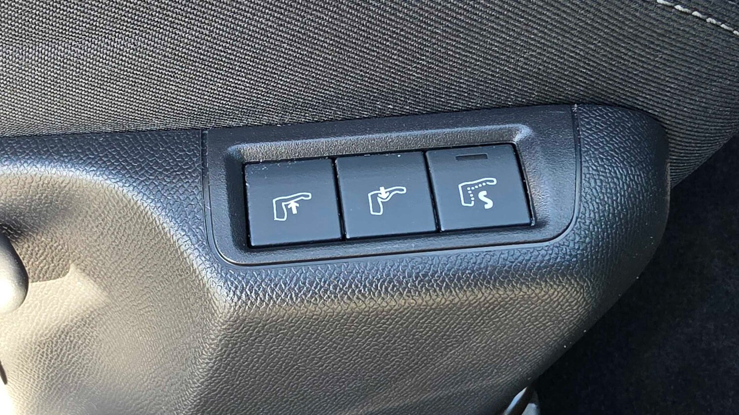 Used Vauxhall Mokka 2024 for sale - 77443638: Photo 12