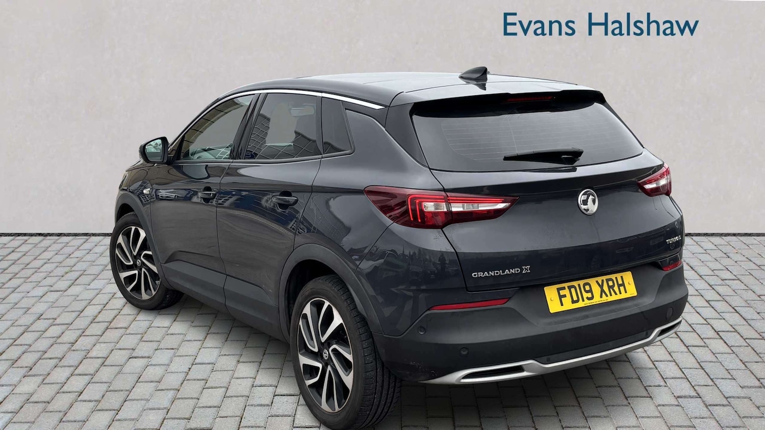 Used Vauxhall Grandland X 2019 for sale - 78188150: Photo 2