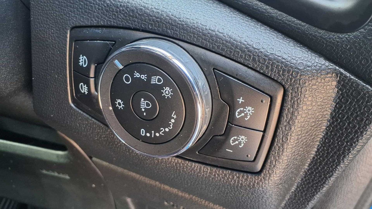 Vehicle 33