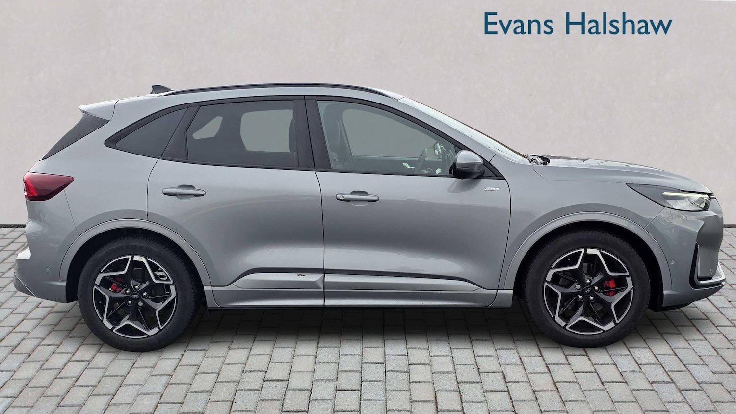 Used Ford Kuga 2024 for sale - 76488000: Photo 2