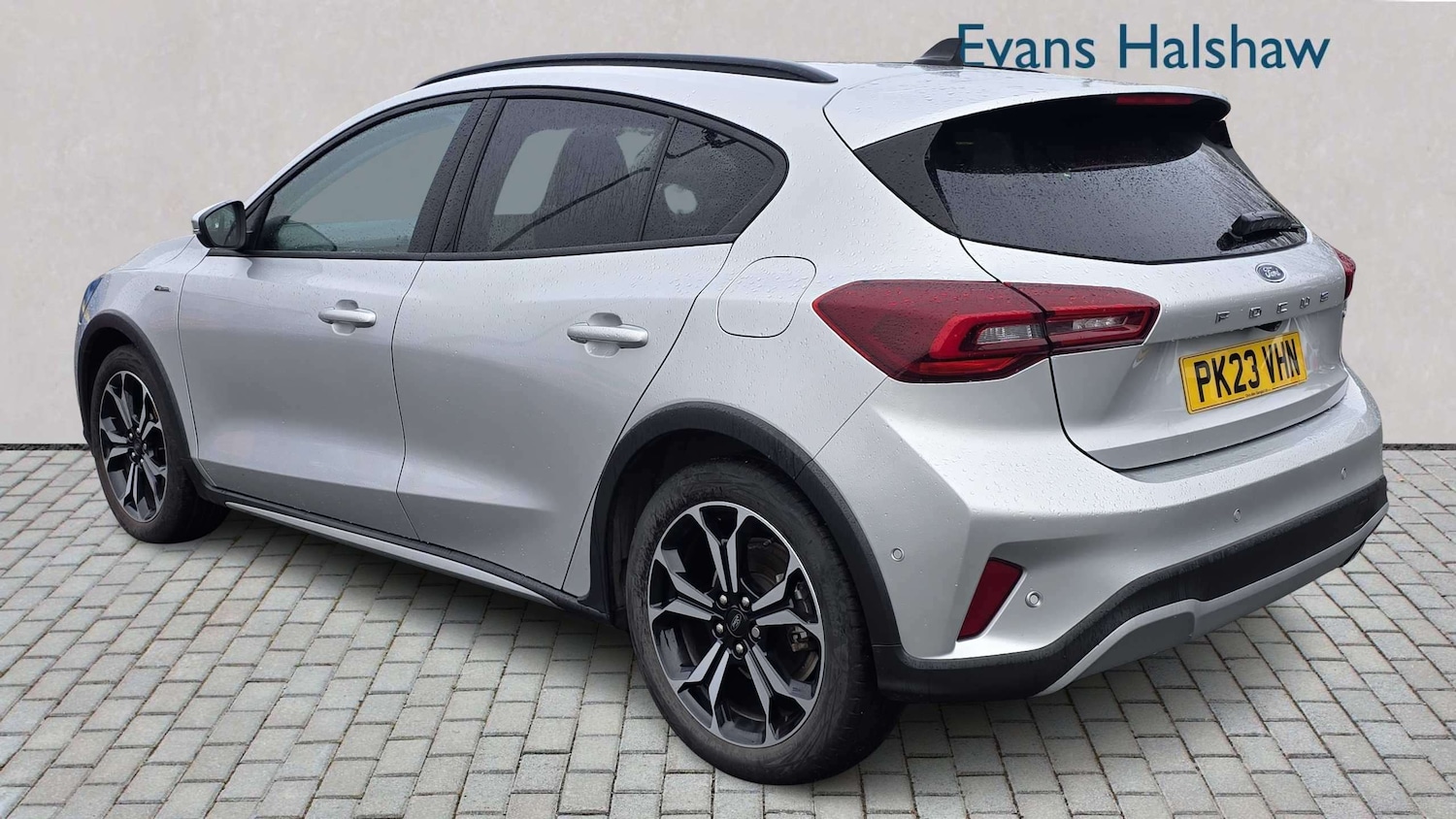 Used Ford Focus 2023 for sale - 78137582: Photo 4