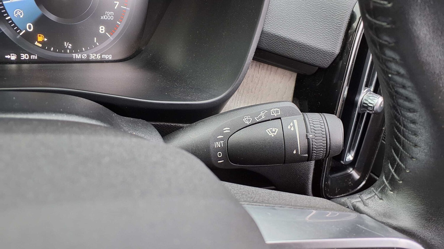 Used Volvo XC40 2020 for sale - 76113416: Photo 27