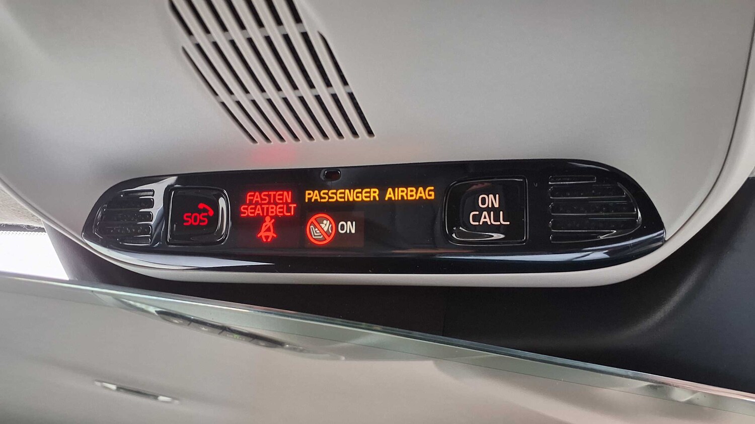 Used Volvo XC40 2020 for sale - 76113416: Photo 32