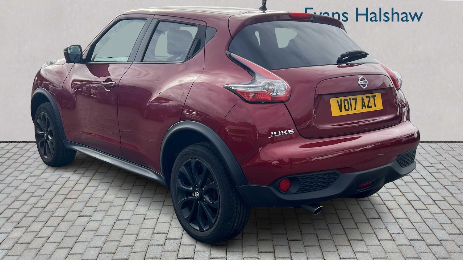 Used Nissan Juke 2017 for sale - 76218374: Photo 2