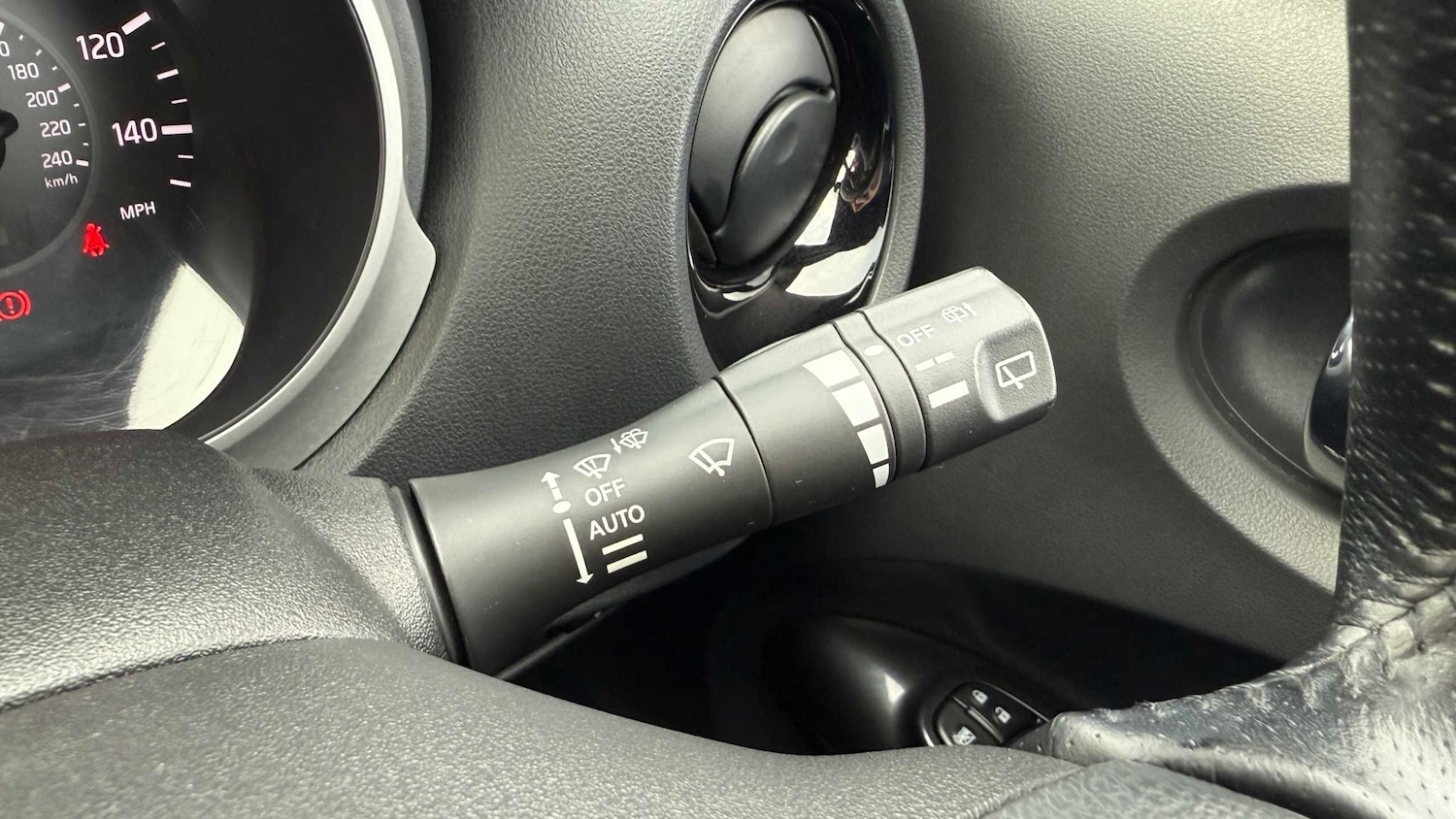 Used Nissan Juke 2017 for sale - 76218374: Photo 23