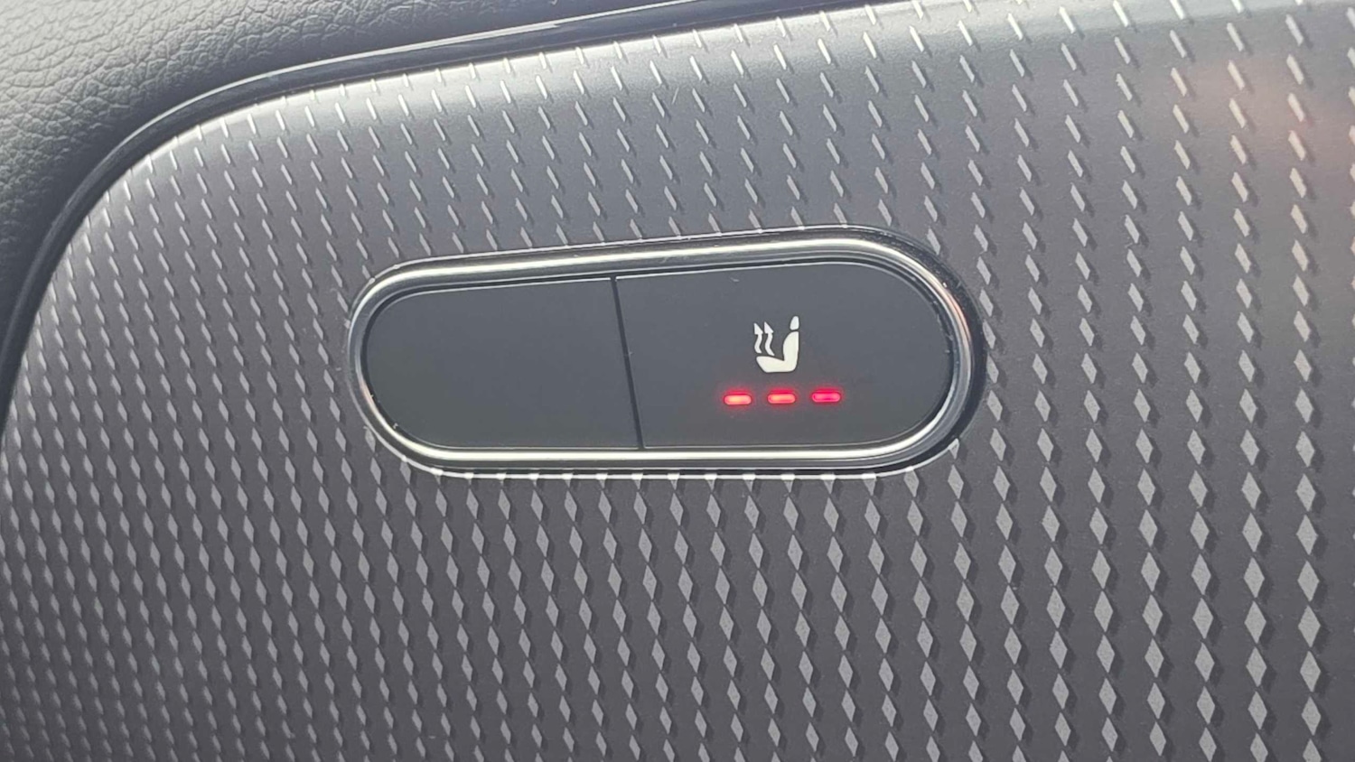 Used Mercedes-Benz B Class 2020 for sale - 77601377: Photo 17