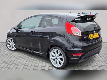 Used Ford Fiesta 2015 for sale - 78775064: Photo
