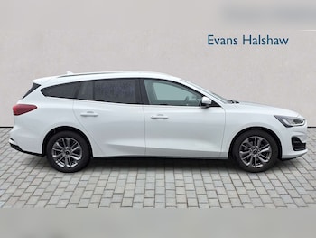 Used Ford Focus 2022 for sale - 78774833: Photo