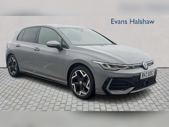 Used Volkswagen Golf 2024 for sale - 77526811: Photo