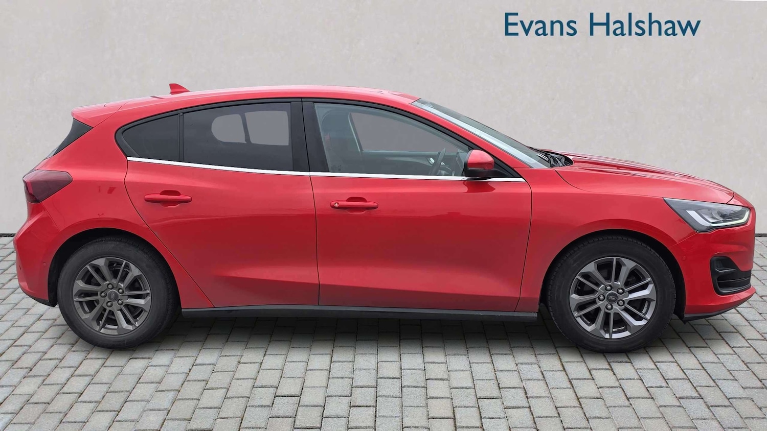 Used Ford Focus 2022 for sale - 78089773: Photo 2