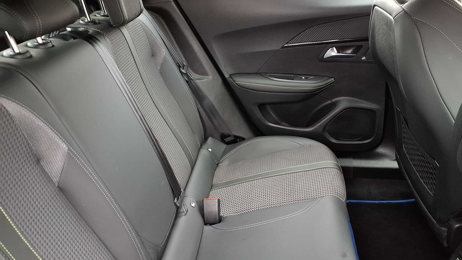 Used Peugeot 2008 2021 for sale - 76004435: Photo 18