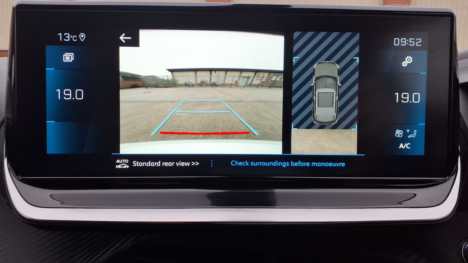 Used Peugeot 2008 2021 for sale - 76004435: Photo 23