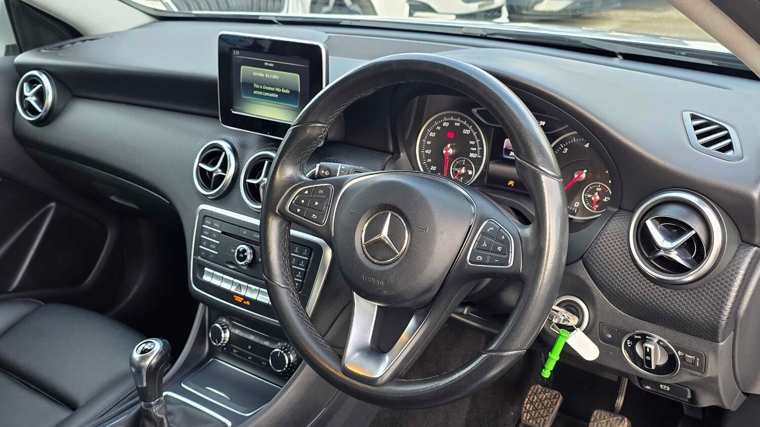 Used Mercedes-Benz A-Class 2017 for sale - 77472585: Photo 8