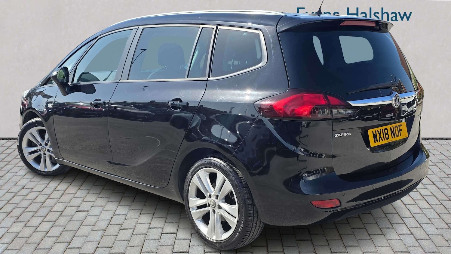 Used Vauxhall Zafira 2018 for sale - 78173427: Photo 2