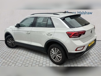 Used Volkswagen T-Roc 2023 for sale - 79109219: Photo