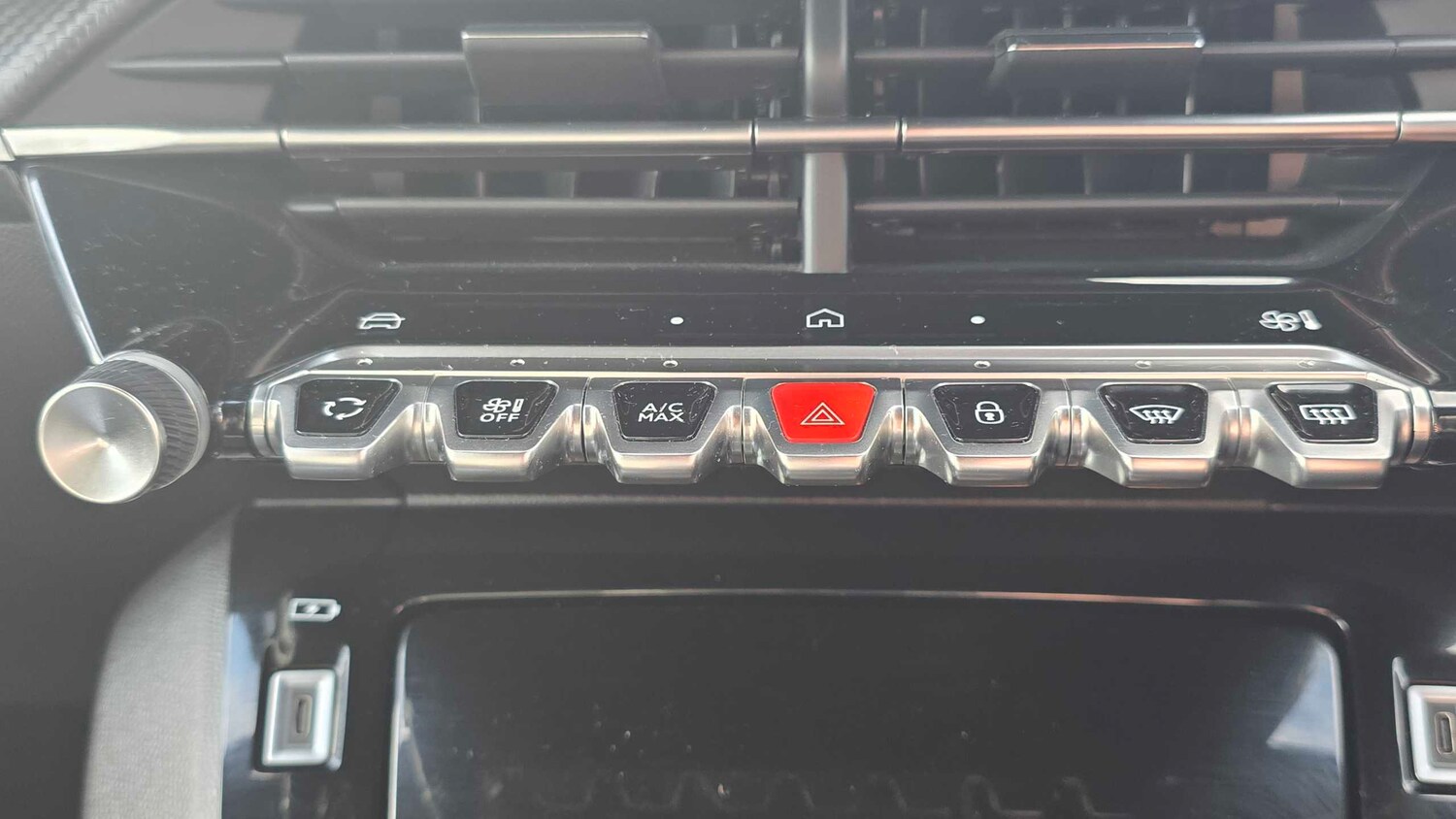 Used Peugeot 2008 2025 for sale - 77429134: Photo 16