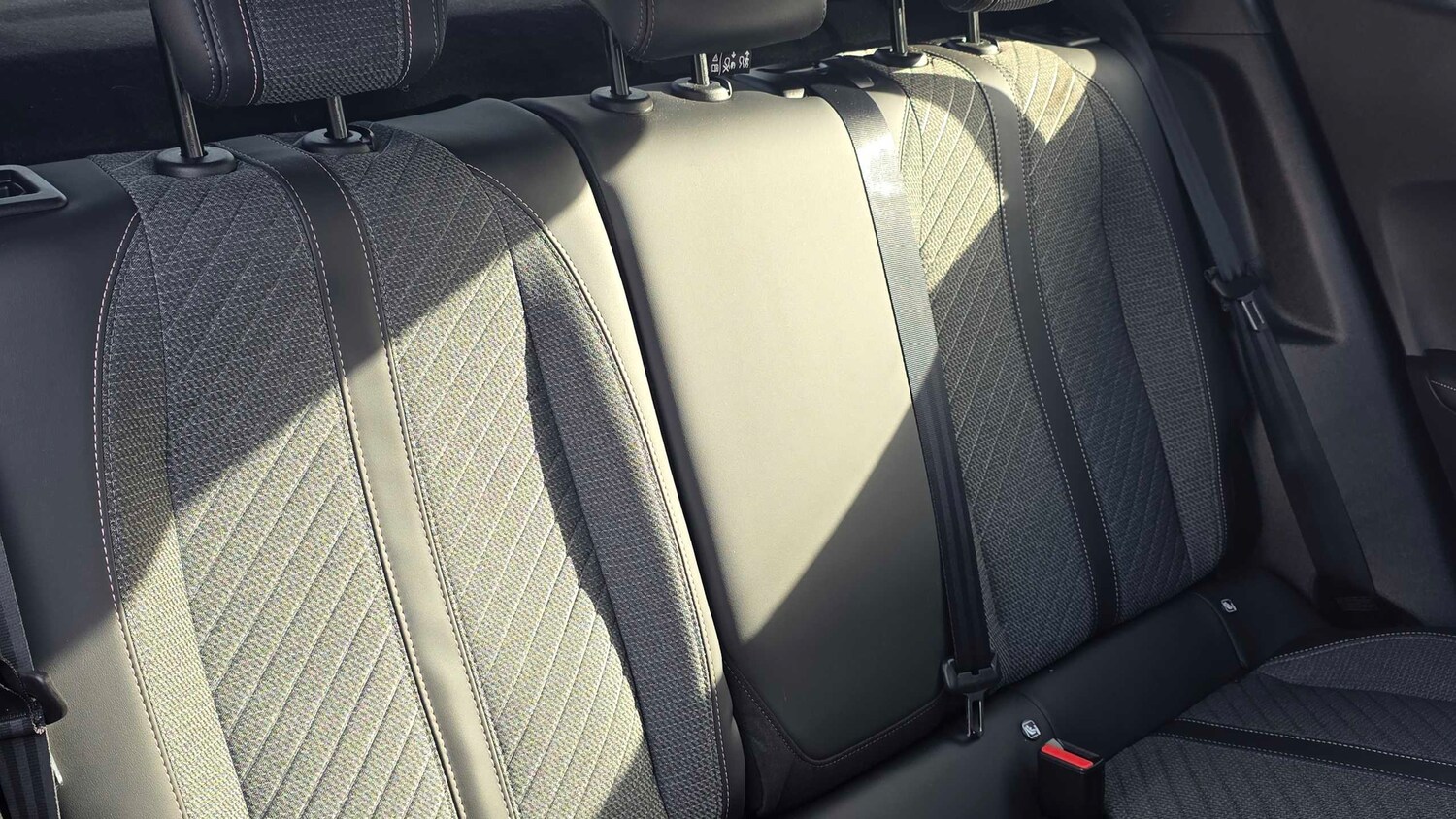 Used Peugeot 2008 2025 for sale - 77429134: Photo 9