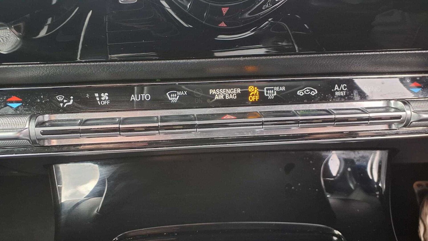 Used Mercedes-Benz CLA 2019 for sale - 76553189: Photo 24