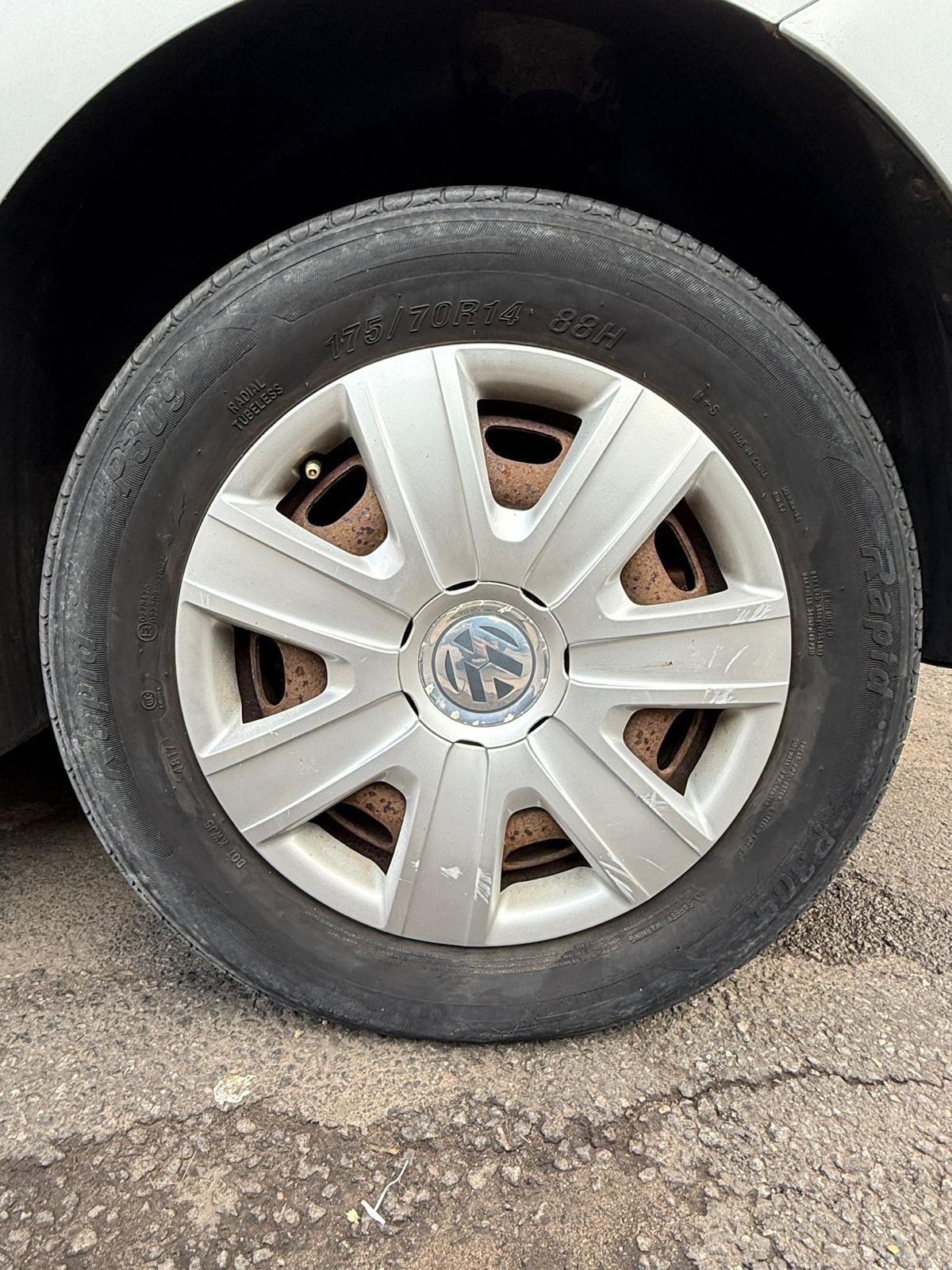 Used Volkswagen Polo 2011 for sale - 76953955: Photo 9