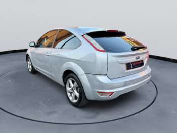 Used Ford Focus 2010 for sale - 74753619: Photo