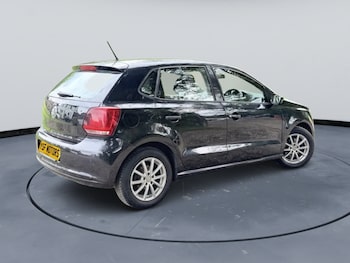 Used Volkswagen Polo 2011 for sale - 78976542: Photo
