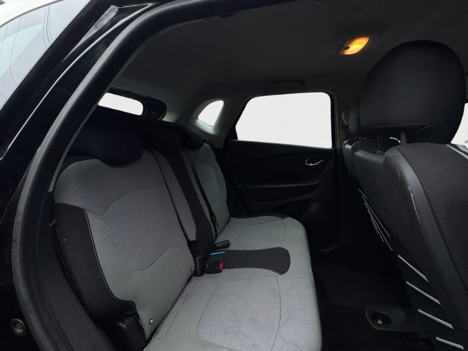 Used Renault Captur 2014 for sale - 76924701: Photo 7