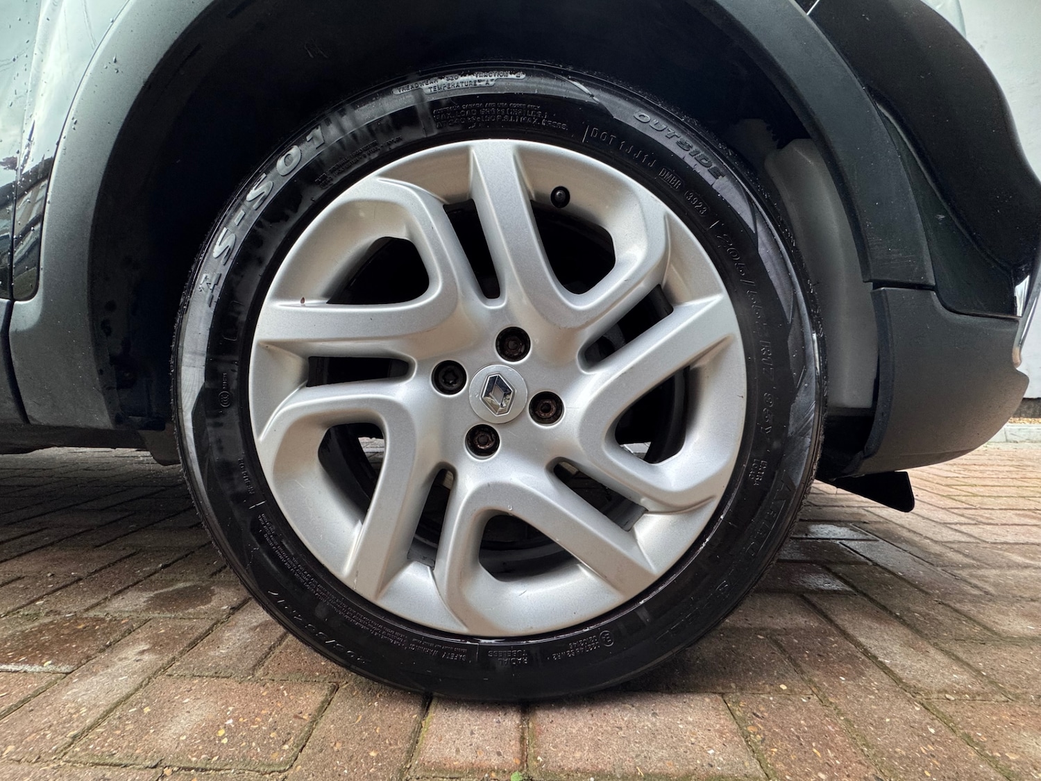 Used Renault Captur 2014 for sale - 76924701: Photo 9