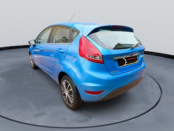 Used Ford Fiesta 2010 for sale - 78228452: Photo