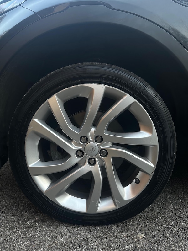 Used Land Rover Discovery Sport 2017 for sale - 73466767: Photo 10