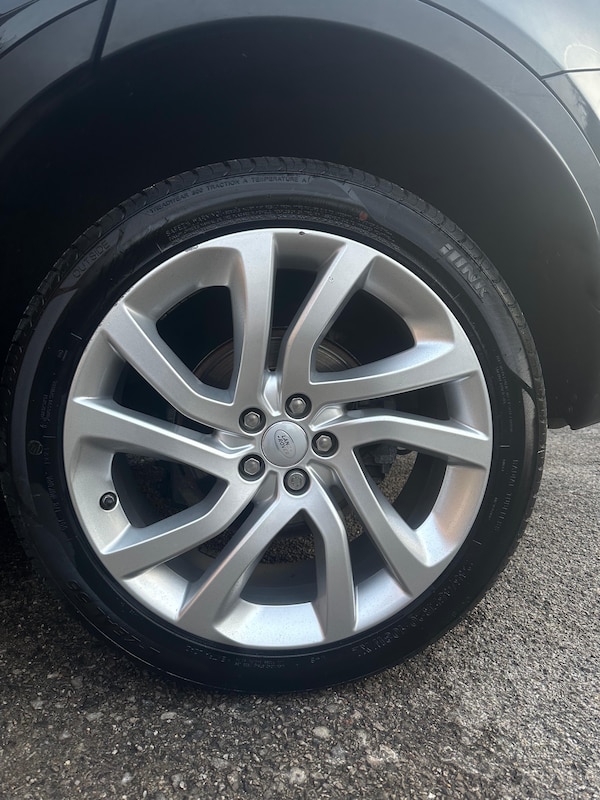 Used Land Rover Discovery Sport 2017 for sale - 73466767: Photo 11