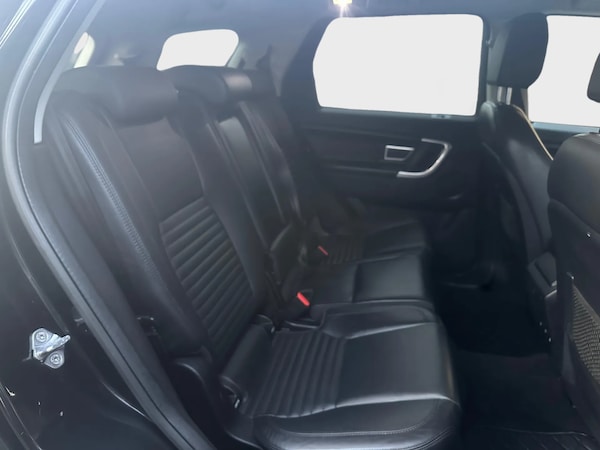 Used Land Rover Discovery Sport 2017 for sale - 73466767: Photo 6
