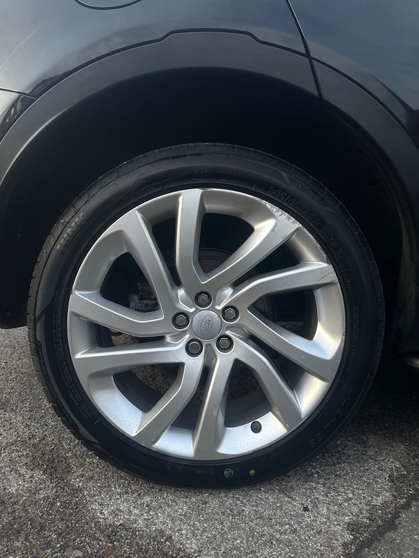 Used Land Rover Discovery Sport 2017 for sale - 73466767: Photo 8
