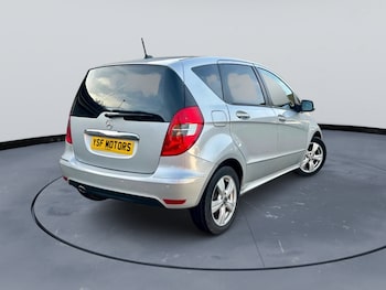 Used Mercedes-Benz A-Class 2012 for sale - 78973665: Photo