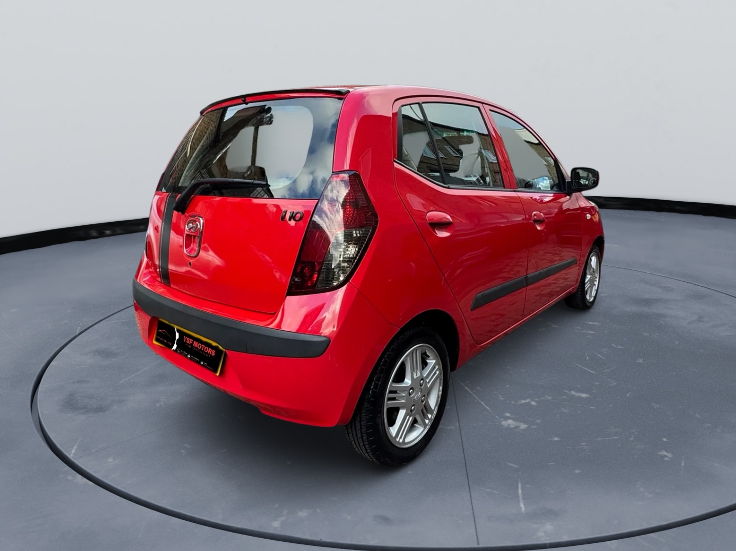 Used Hyundai i10 2010 for sale - 77080909: Photo 4