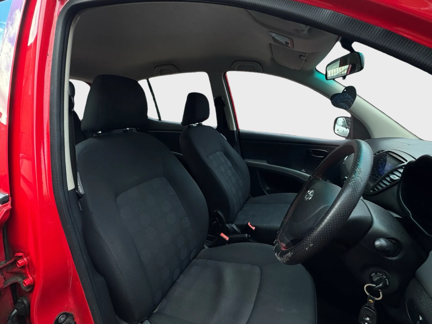 Used Hyundai i10 2010 for sale - 77080909: Photo 7