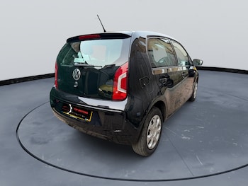 Used Volkswagen up! 2015 for sale - 77590171: Photo