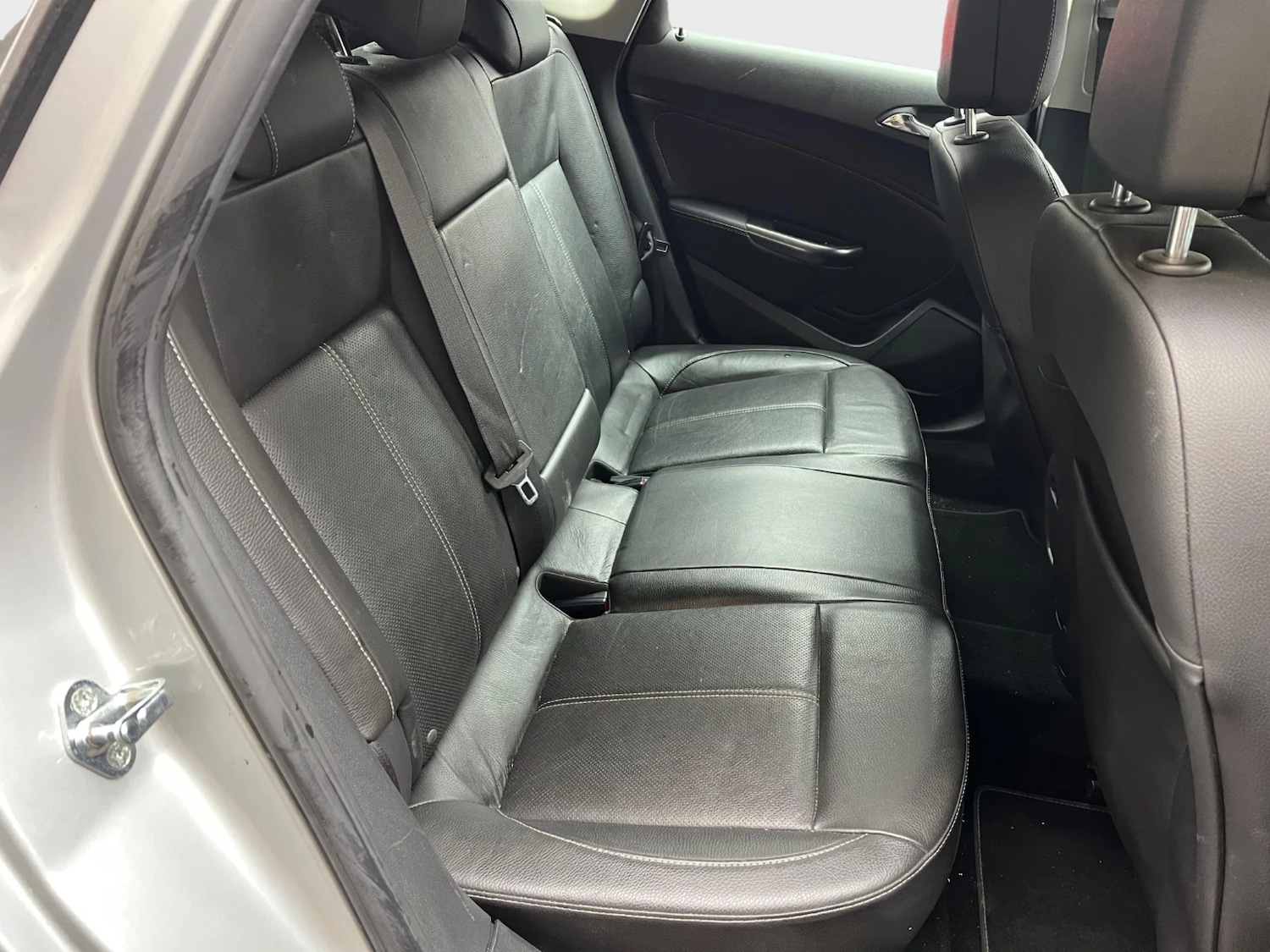 Used Vauxhall Astra 2012 for sale - 77848395: Photo 6