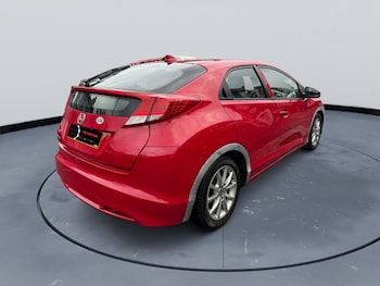 Used Honda Civic 2012 for sale - 77300330: Photo