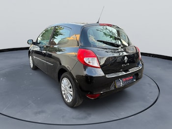 Used Renault Clio 2009 for sale - 75193611: Photo