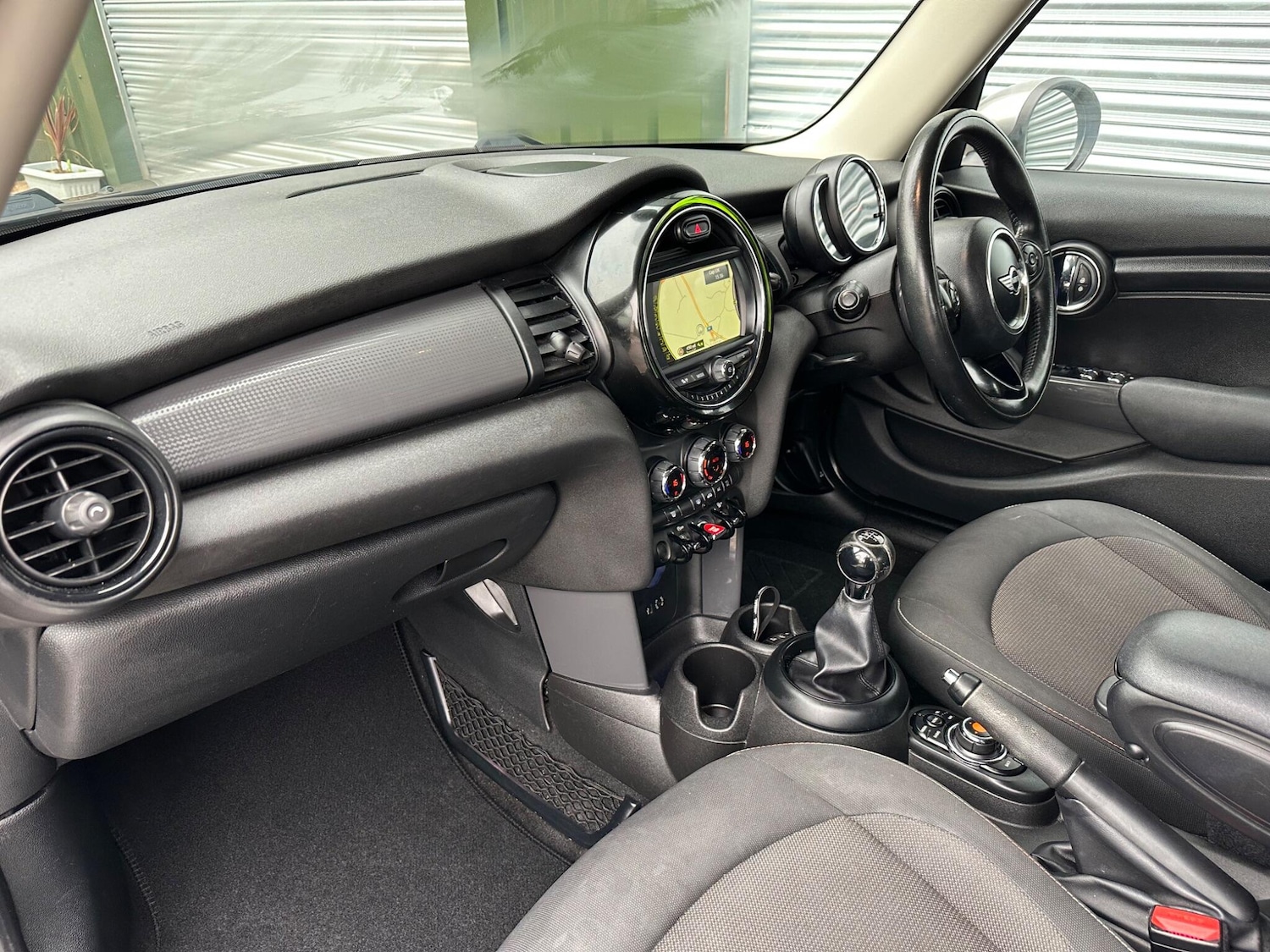 Used MINI Hatch 2017 for sale - 76246897: Photo 17
