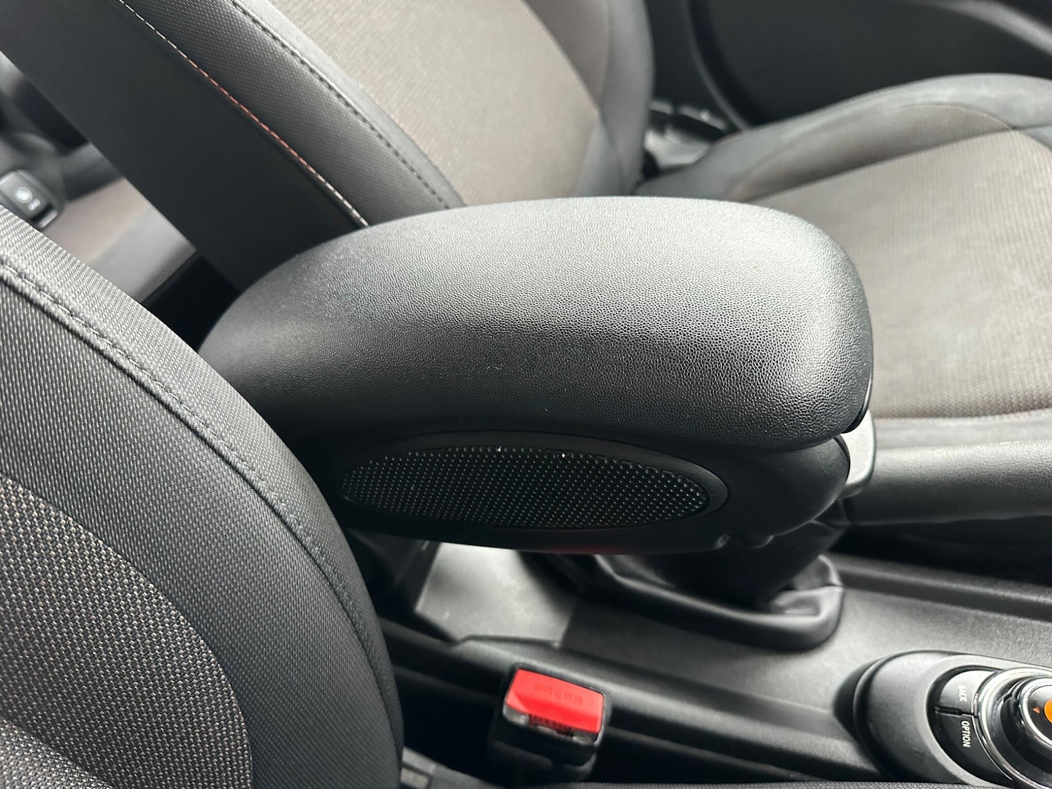 Used MINI Hatch 2017 for sale - 76246897: Photo 29