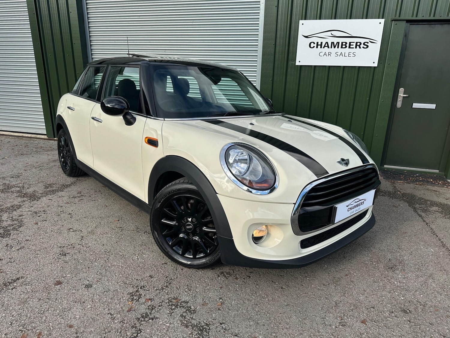 Used MINI Hatch 2015 for sale - 76325914: Photo 1