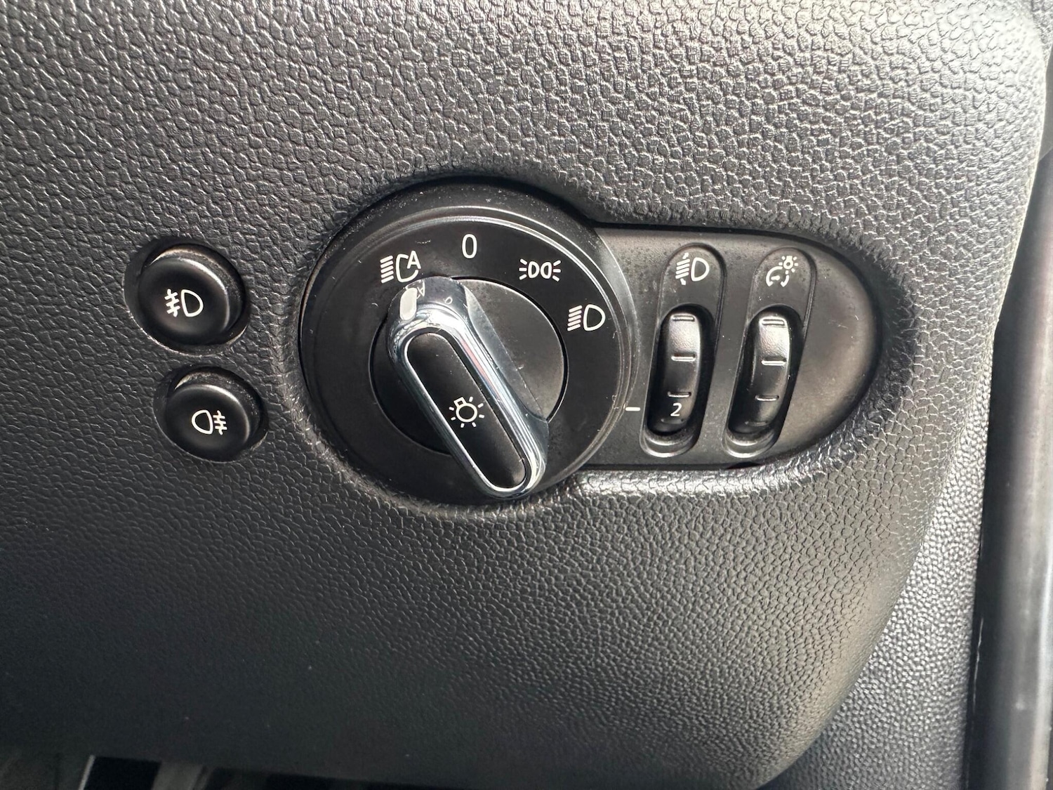 Used MINI Hatch 2015 for sale - 76325914: Photo 29