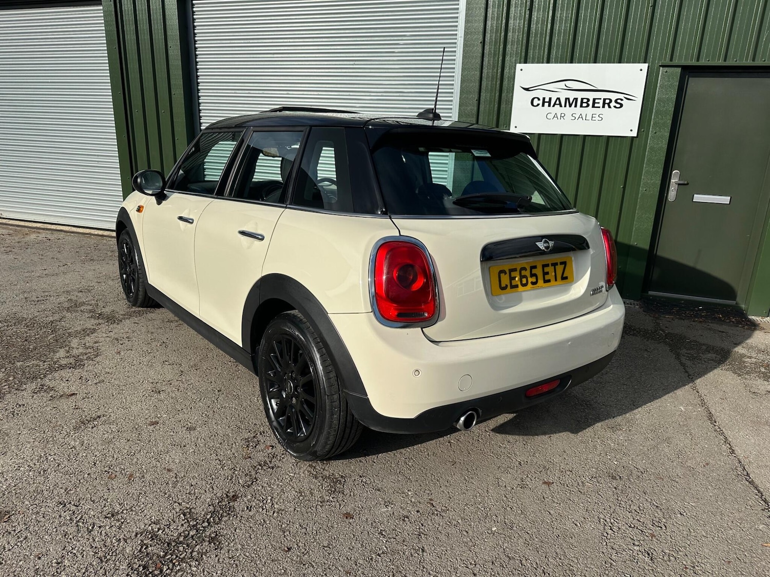 Used MINI Hatch 2015 for sale - 76325914: Photo 3